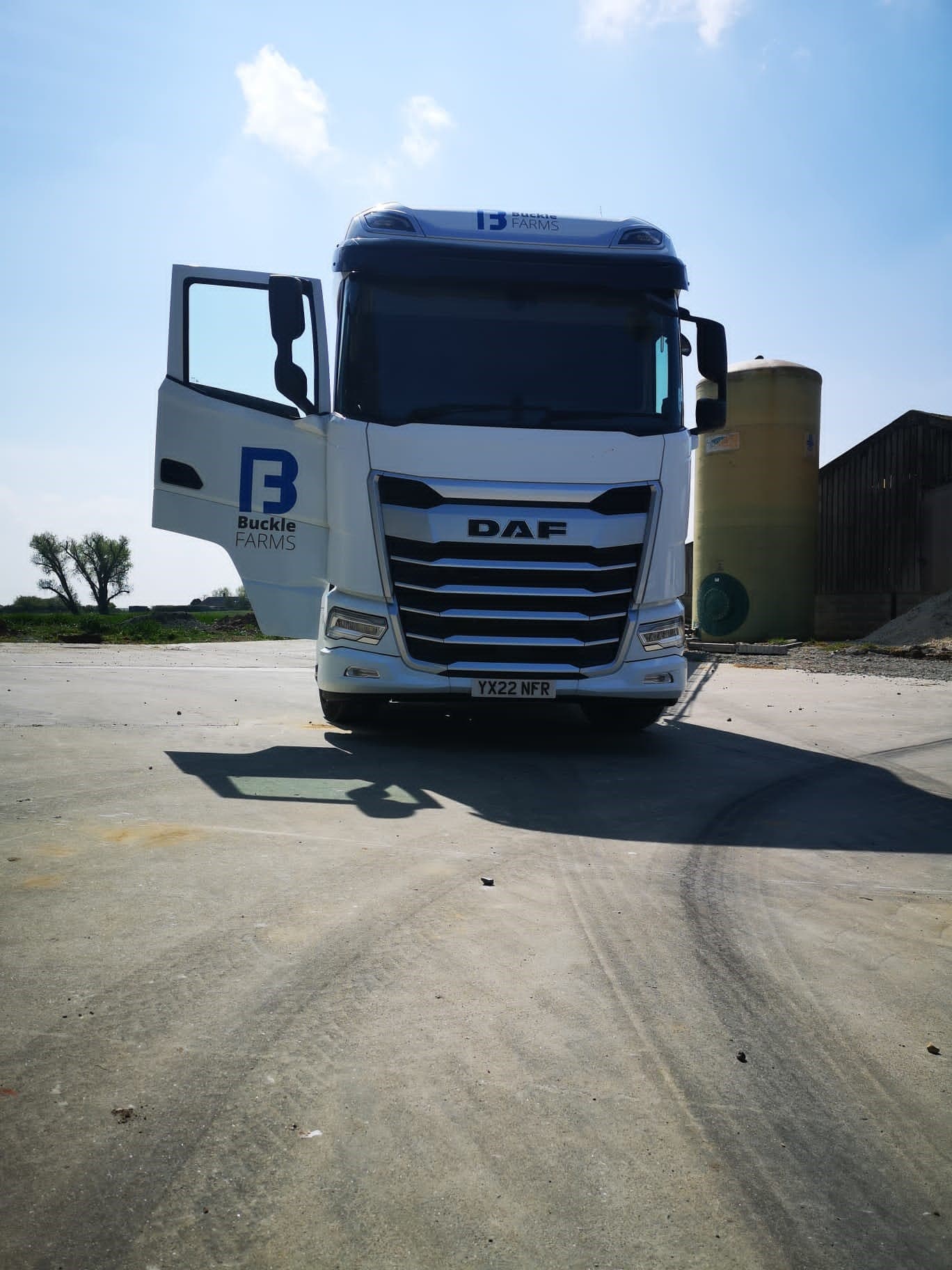 New DAF delivering Liquid Fertiliser