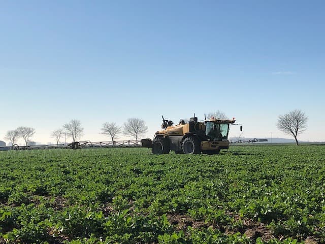 Matt Applying liquid Fertiliser